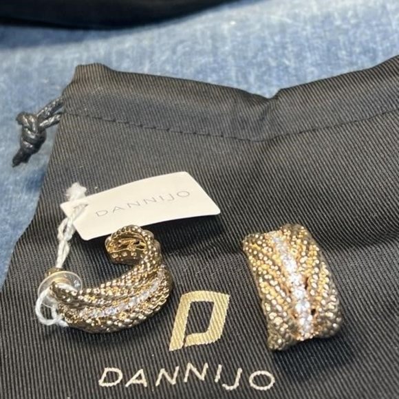 NWT DANNIJO Tristan 10K G.P. brass & Crystals huggie hoops (0.5 x 1)" - Picture 4 of 4